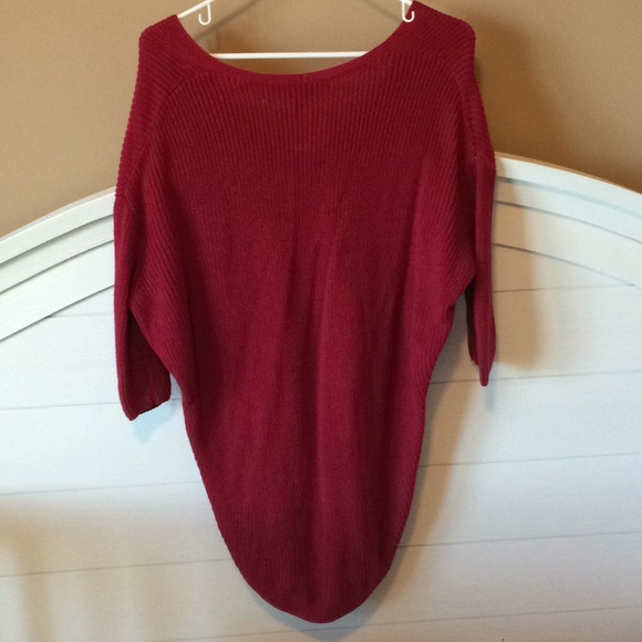 Oversized Red Express Sweater - Picture 3 of 3